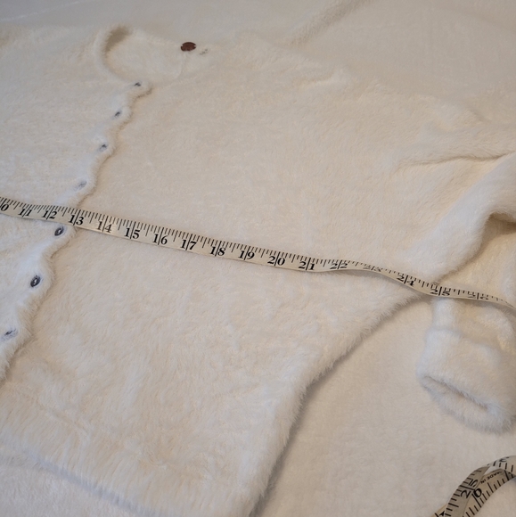 FP One, ultra soft white long sleeve sweater. - Picture 5 of 5